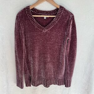 SOLD Orvis Sweater